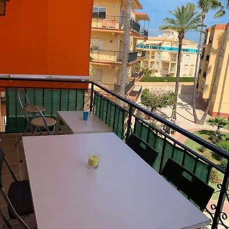 Apartamento En La Playa De *