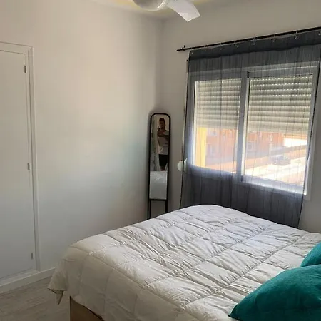 Apartamento En La Playa De 아파트 데니아