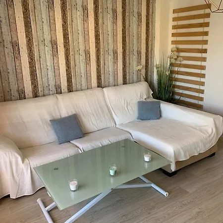 Apartamento En La Playa De *